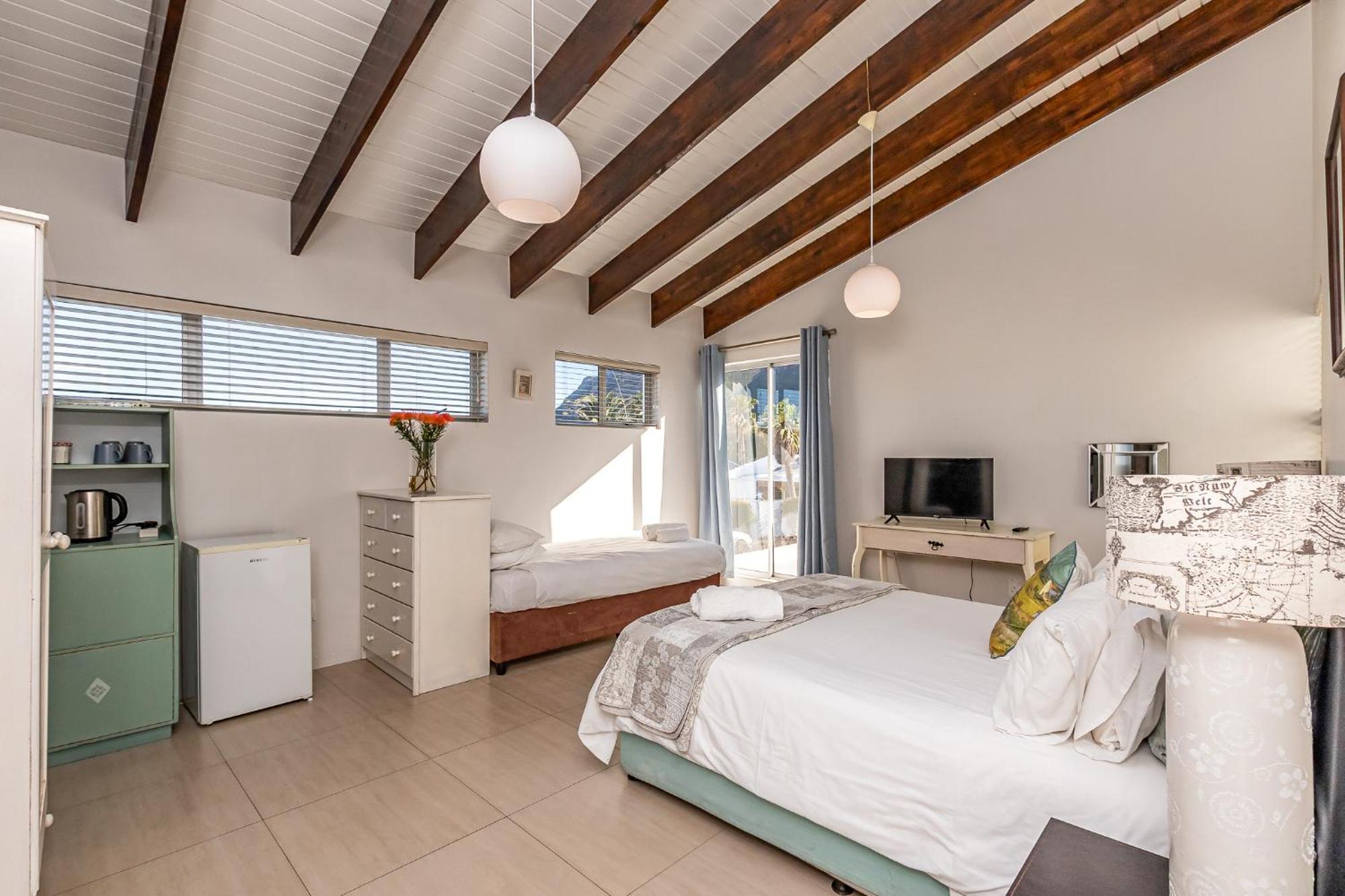 Admiralty Bed & Breakfast Muizenberg Dış mekan fotoğraf